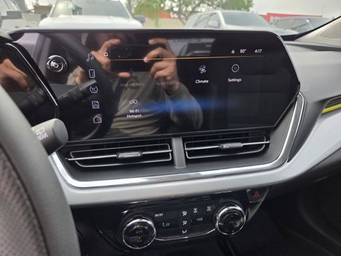 New 2026 Chevrolet Trax LT FWD image 18