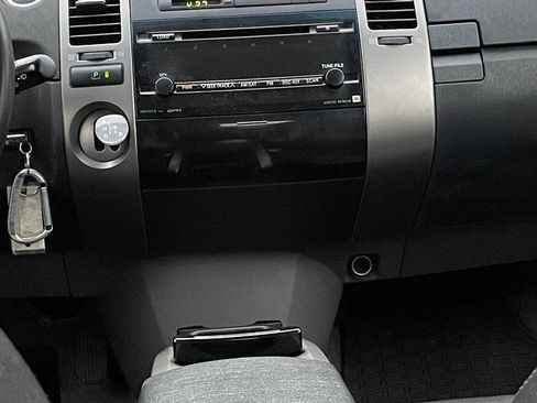 Used 2008 Toyota Prius Touring FWD image 16