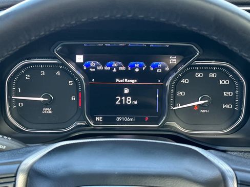 Used 2021 GMC Yukon Denali image 30