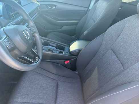 Used 2023 Honda Accord LX image 14