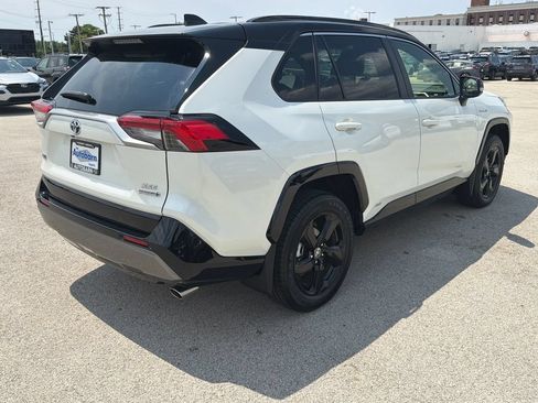 Used 2021 Toyota RAV4 XSE w/ XSE Grade Weather Package AWD/4WD image 6