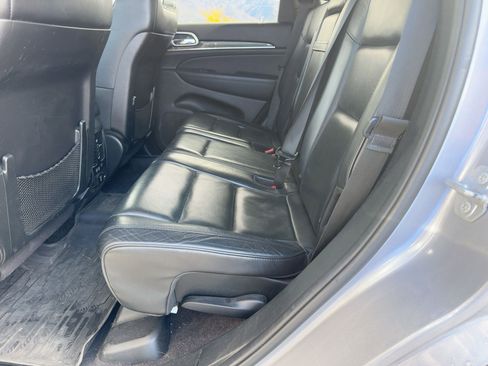 Used 2018 Jeep Grand Cherokee Overland image 30