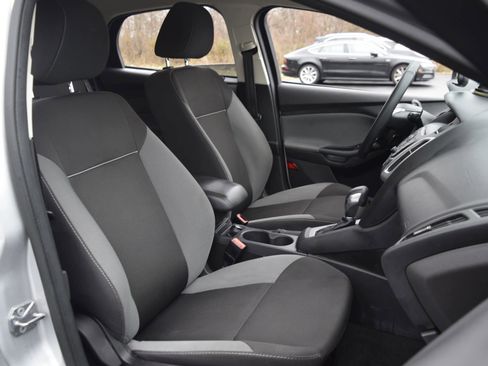Used 2013 Ford Focus SE image 10