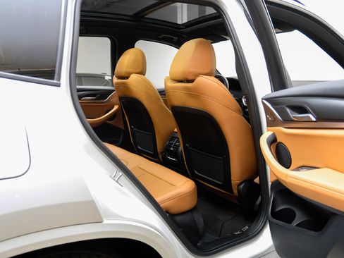 Used 2023 BMW X3 sDrive30i w/ M Sport Package RWD image 50