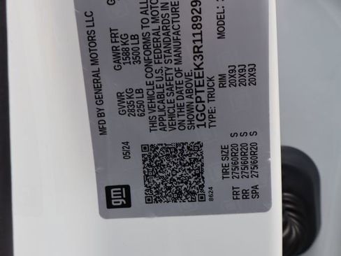 New 2024 Chevrolet Colorado Trail Boss w/ LPO, Dark Essentials Package image 33