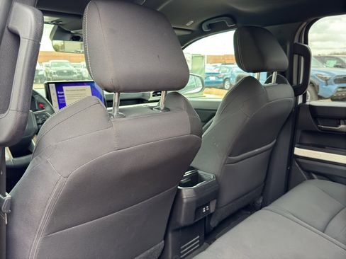 Used 2024 Toyota Tacoma TRD Off-Road image 11