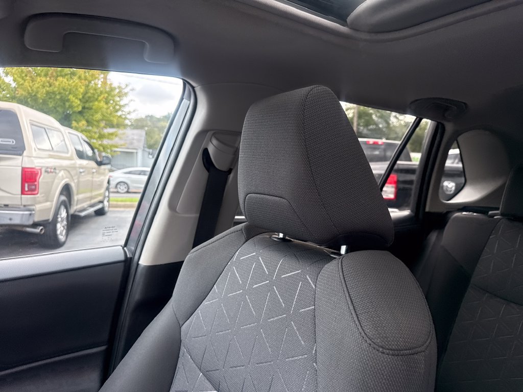 Used 2020 Toyota RAV4 XLE w/ Convenience Package AWD/4WD image 41