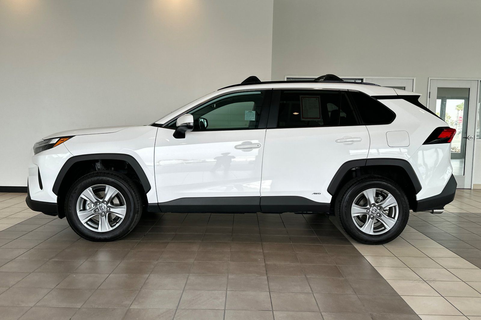 Certified 2025 Toyota RAV4 XLE w/ Convenience Package AWD/4WD image 7