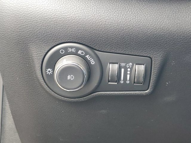Used 2024 Jeep Compass Limited AWD/4WD image 15