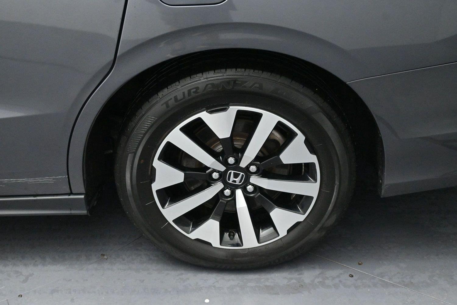 Used 2025 Honda Odyssey EX-L image 43