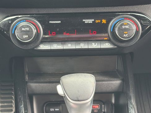 Certified 2024 Kia Forte GT-Line FWD image 10