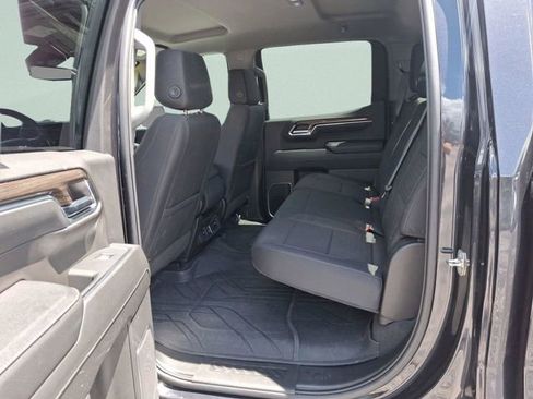 Used 2024 Chevrolet Silverado 1500 LT w/ Protection Package AWD/4WD image 15