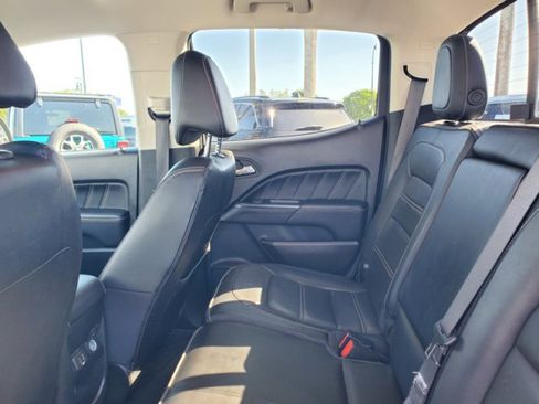 Used 2021 GMC Canyon Denali image 26