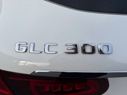Used 2020 Mercedes-Benz GLC 300 4MATIC image 9