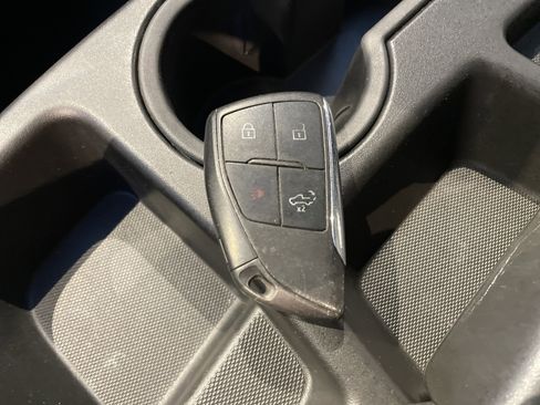 Used 2024 GMC Sierra 1500 Pro w/ Pro Value Package AWD/4WD image 41