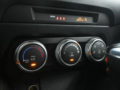 Used 2020 MAZDA CX-5 Sport FWD image 9