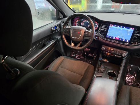 Used 2025 Dodge Durango GT RWD image 37