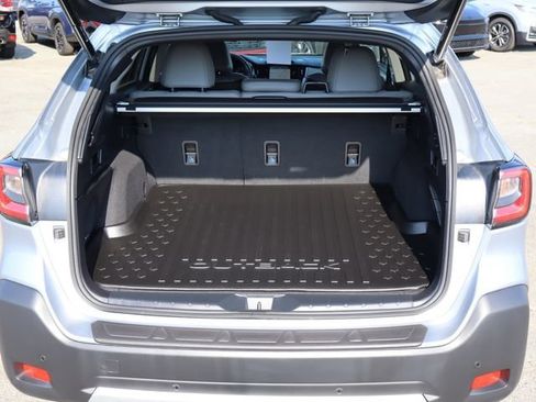 Certified 2025 Subaru Outback Limited AWD/4WD image 35