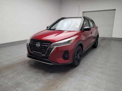 Used 2023 Nissan Kicks SR w/ Interior Electronics Package FWD image 15