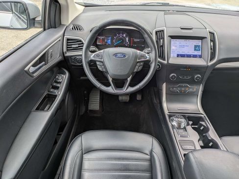 Used 2019 Ford Edge SEL w/ Equipment Group 201A image 19