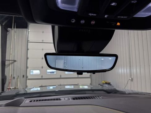 Used 2025 Chevrolet Silverado 2500 ZR2 w/ Technology Package image 17