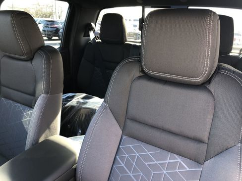 New 2026 Nissan Frontier SV w/ All-Weather Content Package image 21