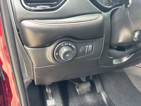 Used 2023 Dodge Durango GT RWD image 21