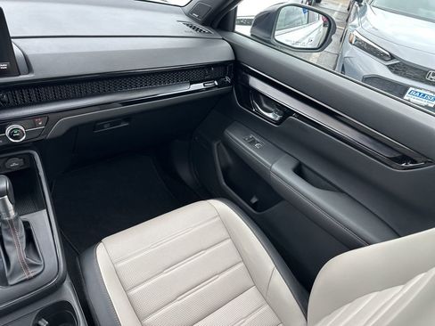Used 2023 Honda CR-V Sport Touring image 39
