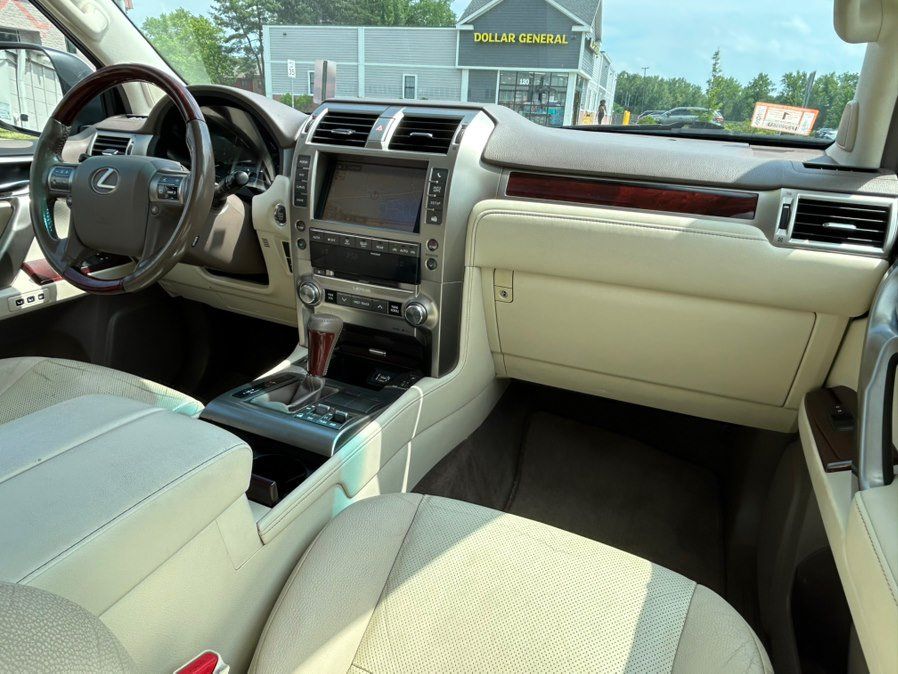 Used 2016 Lexus GX 460 w/ Premium Package AWD/4WD image 26