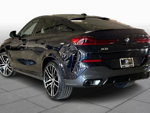 New 2026 BMW X6 xDrive40i w/ Climate Comfort Package image 12