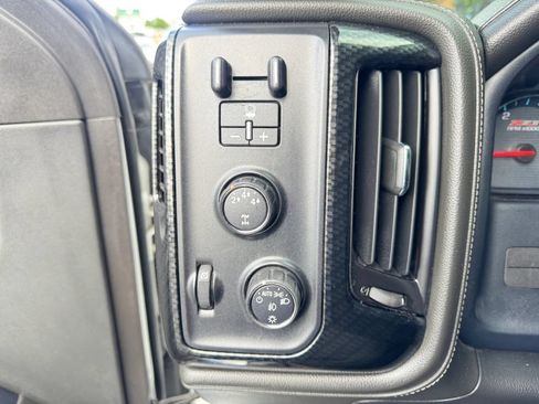 Used 2016 Chevrolet Silverado 2500 LTZ w/ LTZ Plus Package AWD/4WD image 21