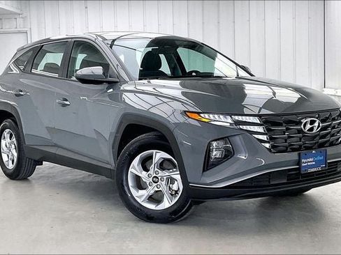 Certified 2024 Hyundai Tucson SE FWD image 1