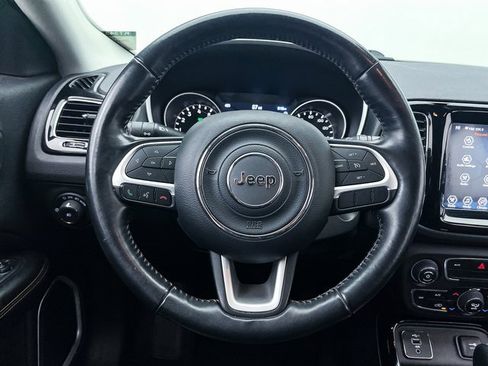 Used 2019 Jeep Compass Limited image 27