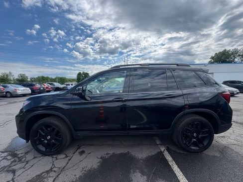 Used 2024 Honda Passport Black Edition image 5