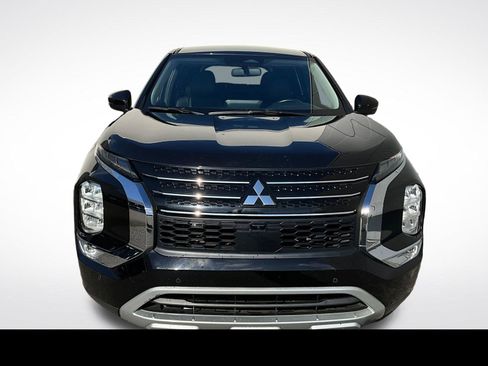 Used 2024 Mitsubishi Outlander SE FWD image 22