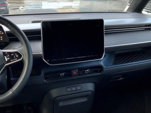 New 2025 Volkswagen ID. Buzz Pro S image 6