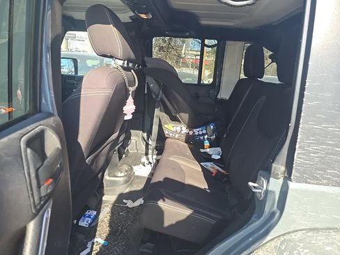 Used 2014 Jeep Wrangler Unlimited Sahara w/ Dual Top Group image 12