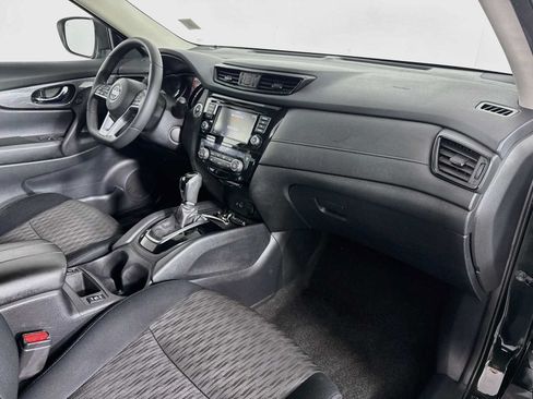 Used 2019 Nissan Rogue SV AWD/4WD image 26