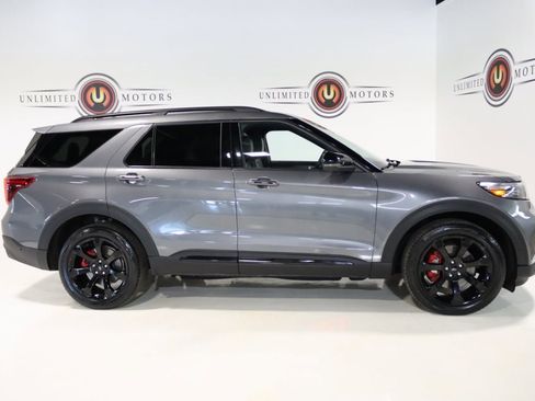 Used 2022 Ford Explorer ST w/ Equipment Group 401A image 5