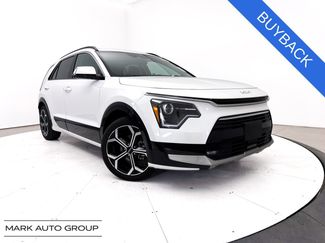 Used 2023 Kia Niro EX Touring FWD video 1