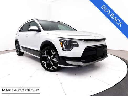 Used 2023 Kia Niro EX Touring FWD image 1