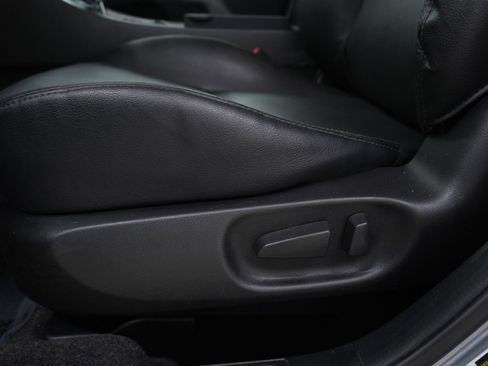 Used 2011 MAZDA MAZDA3 s Grand Touring image 23