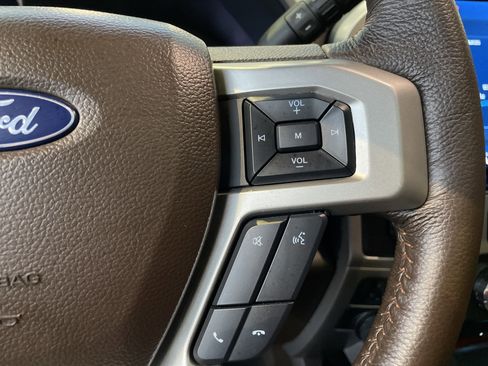 Used 2022 Ford F450 King Ranch w/ King Ranch Ultimate Package AWD/4WD image 21