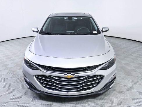 Used 2020 Chevrolet Malibu LT FWD image 32