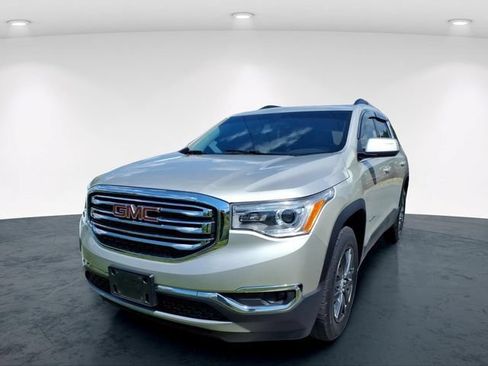 Used 2017 GMC Acadia SLT AWD/4WD image 4