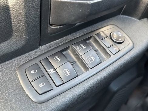 Used 2020 RAM 5500 Tradesman w/ Chrome Appearance Group image 22