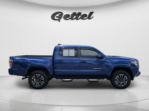 Used 2023 Toyota Tacoma TRD Sport image 3