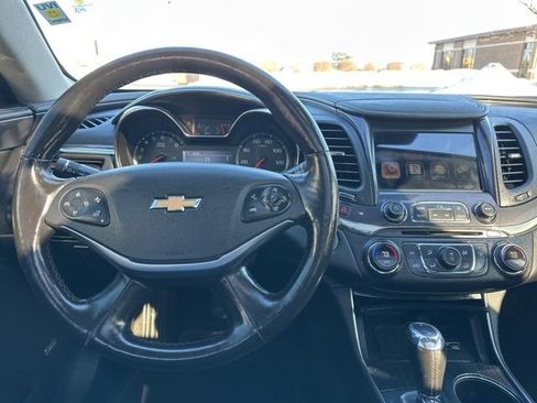 Used 2016 Chevrolet Impala LTZ w/ Enhanced Convenience Package image 7