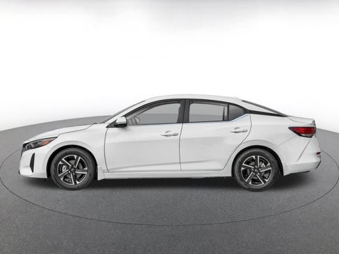 Used 2025 Nissan Sentra SV FWD image 3