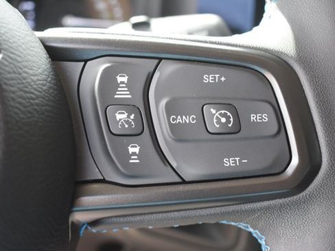 Used 2024 Jeep Wrangler Unlimited Rubicon 4xe w/ Technology Group AWD/4WD image 22